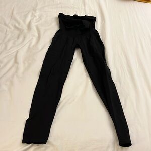 Belly bandit legging